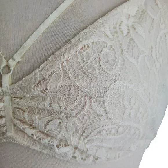 NWT VOLCOM Strappy Lace Bralette Stone Row Collection Stoned Rose (Off White) M - Picture 3 of 16